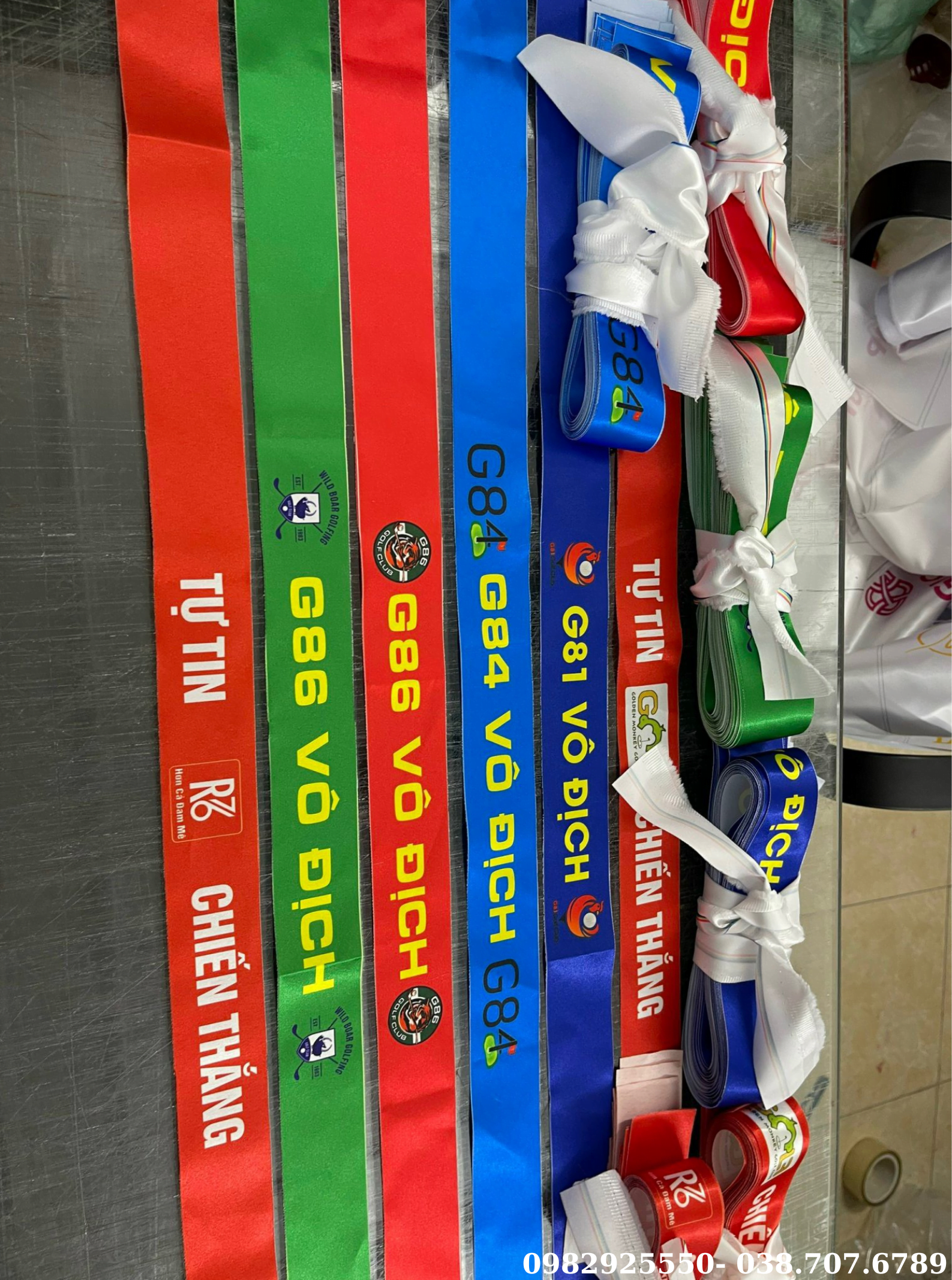 In băng rôn theo yêu cầu