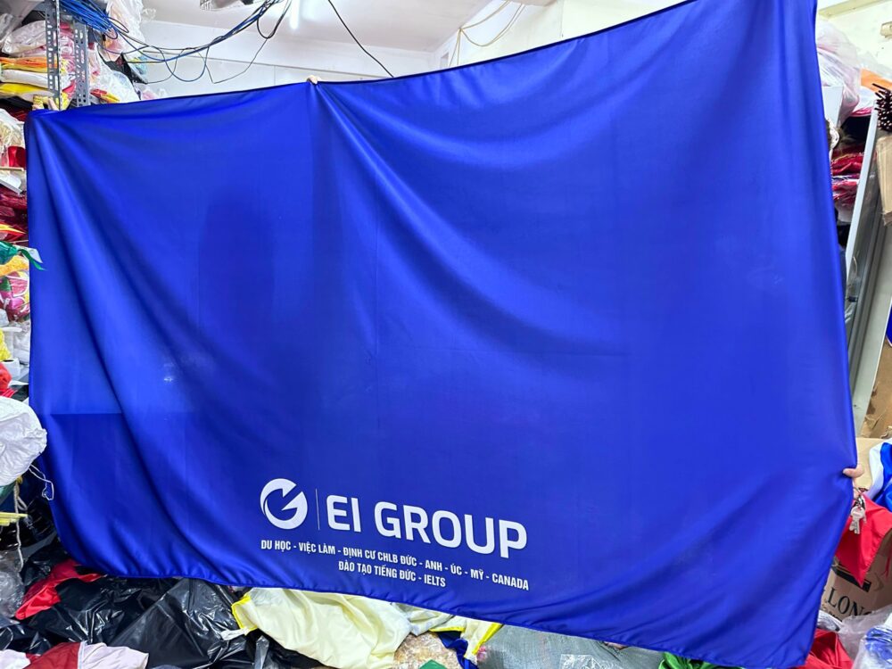 Khăn trải bàn in logo - Xưởng May Cờ Hà Nội 1 In khăn trải bàn theo yêu cầu