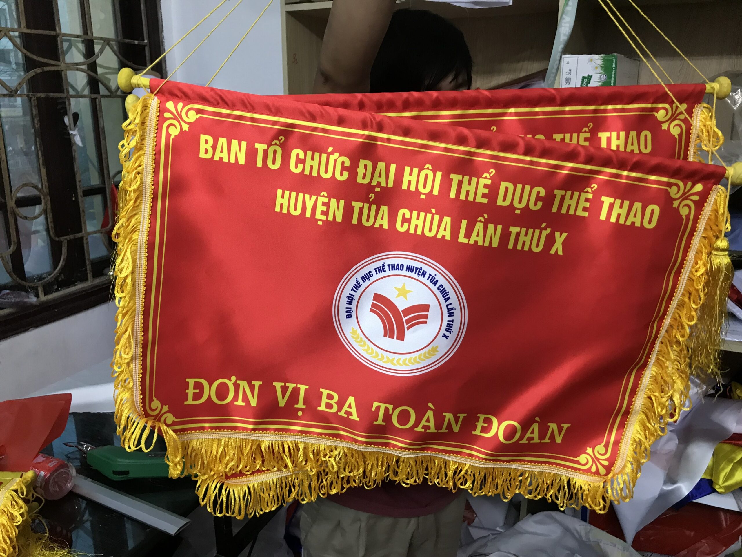 In Cờ Lưu Niệm Bóng Đá - Xưởng May Cờ Hà Nội 0961.92.1111 7 z5449126840477 5beedcd44fea9b6fd108100916abe773 scaled