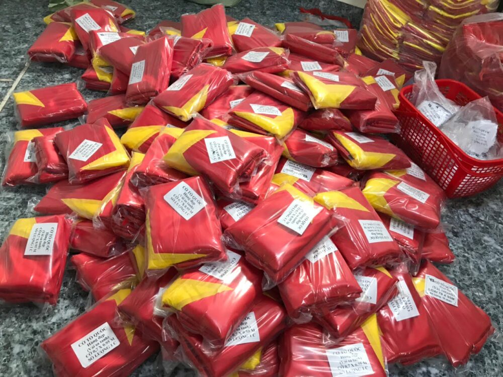 Xưởng May Cờ Tổ Quốc Số 1 Việt Nam 1 xưởng may cờ tổ quốc giá rẻ