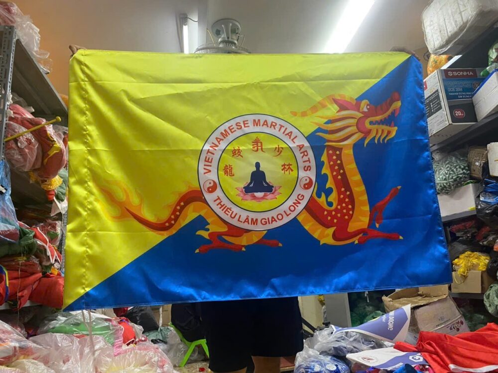 Cờ lớp in theo yêu cầu 1 cờ lớp