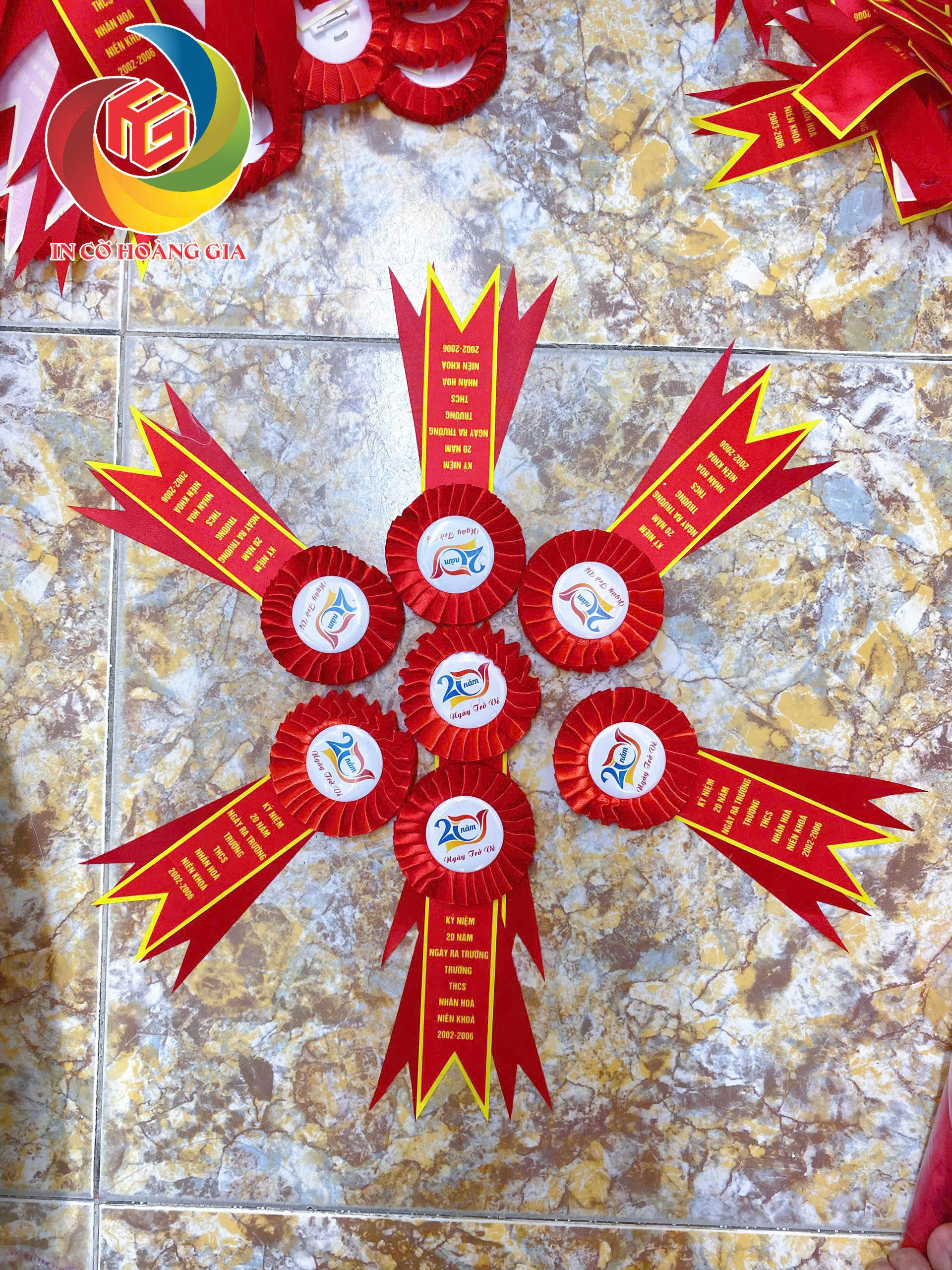 Hoa cài áo 